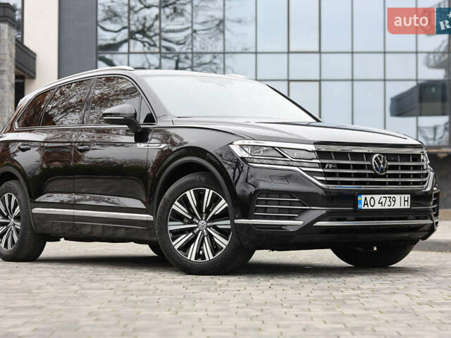 Черный Фольксваген Туарег, объемом двигателя 2.97 л и пробегом 252 тыс. км за 40500 $, фото 20 на Automoto.ua