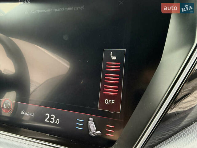 Чорний Фольксваген Туарег, об'ємом двигуна 3 л та пробігом 99 тис. км за 57888 $, фото 73 на Automoto.ua