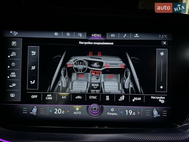 Черный Фольксваген Туарег, объемом двигателя 2.97 л и пробегом 264 тыс. км за 44000 $, фото 99 на Automoto.ua