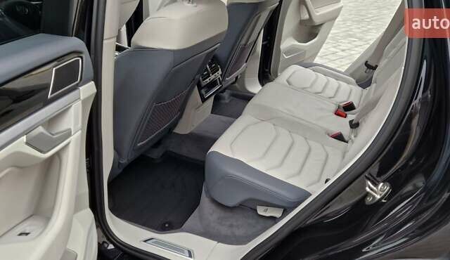 Черный Фольксваген Туарег, объемом двигателя 3 л и пробегом 189 тыс. км за 42800 $, фото 20 на Automoto.ua