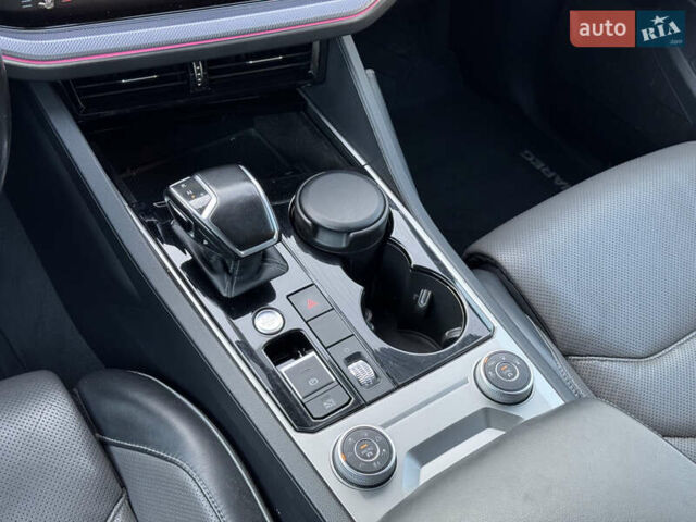 Чорний Фольксваген Туарег, об'ємом двигуна 2.97 л та пробігом 240 тис. км за 43500 $, фото 25 на Automoto.ua