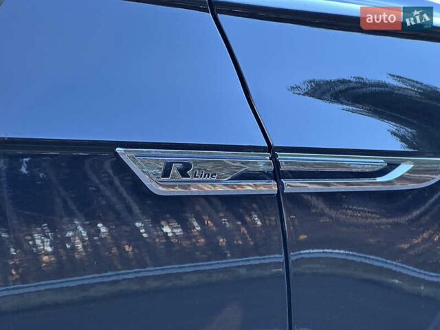 Черный Фольксваген Туарег, объемом двигателя 3 л и пробегом 259 тыс. км за 38999 $, фото 35 на Automoto.ua