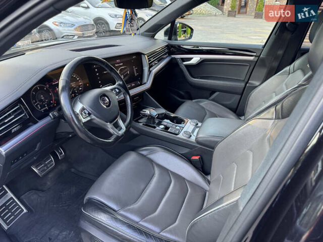 Чорний Фольксваген Туарег, об'ємом двигуна 2.97 л та пробігом 240 тис. км за 43500 $, фото 33 на Automoto.ua