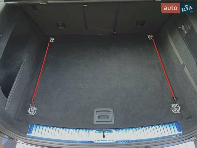 Чорний Фольксваген Туарег, об'ємом двигуна 3 л та пробігом 106 тис. км за 32519 $, фото 29 на Automoto.ua