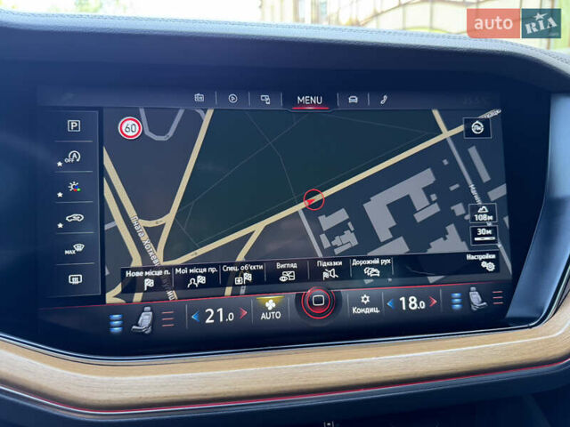 Чорний Фольксваген Туарег, об'ємом двигуна 2.97 л та пробігом 206 тис. км за 45000 $, фото 43 на Automoto.ua