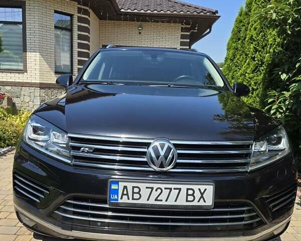 Черный Фольксваген Туарег, объемом двигателя 2.97 л и пробегом 129 тыс. км за 32000 $, фото 34 на Automoto.ua