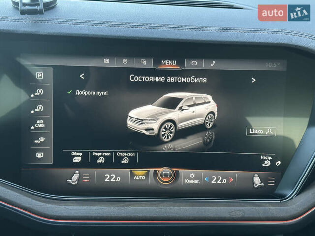 Черный Фольксваген Туарег, объемом двигателя 3 л и пробегом 259 тыс. км за 38999 $, фото 94 на Automoto.ua