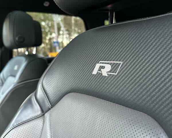 Черный Фольксваген Туарег, объемом двигателя 2.97 л и пробегом 264 тыс. км за 44000 $, фото 46 на Automoto.ua