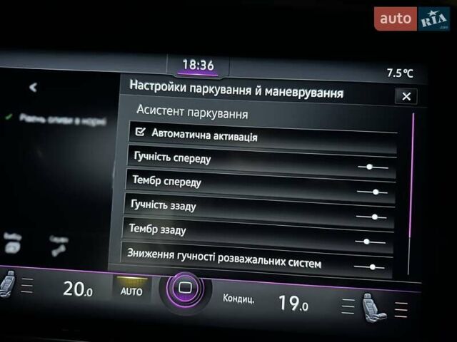 Черный Фольксваген Туарег, объемом двигателя 2.97 л и пробегом 264 тыс. км за 44000 $, фото 93 на Automoto.ua