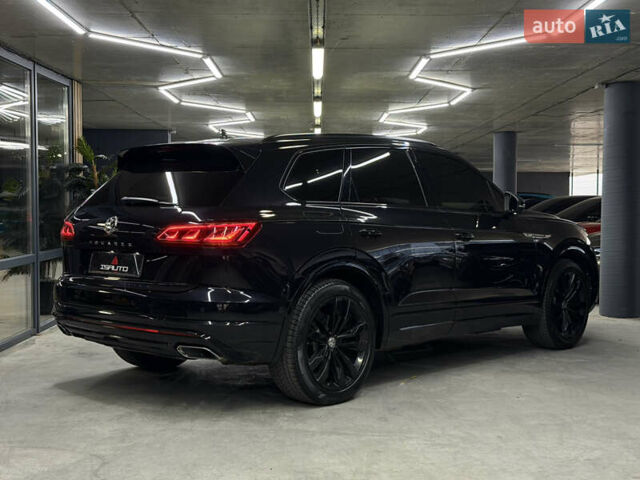 Черный Фольксваген Туарег, объемом двигателя 2.97 л и пробегом 172 тыс. км за 50500 $, фото 14 на Automoto.ua