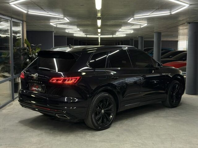 Черный Фольксваген Туарег, объемом двигателя 3 л и пробегом 172 тыс. км за 50500 $, фото 8 на Automoto.ua