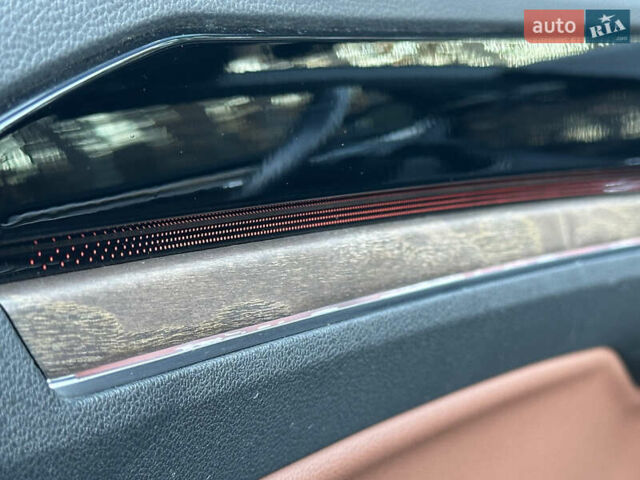 Черный Фольксваген Туарег, объемом двигателя 3 л и пробегом 259 тыс. км за 38999 $, фото 46 на Automoto.ua