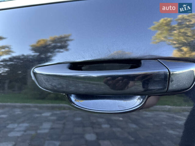 Черный Фольксваген Туарег, объемом двигателя 2.97 л и пробегом 275 тыс. км за 24800 $, фото 19 на Automoto.ua