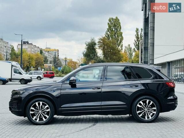 Чорний Фольксваген Туарег, об'ємом двигуна 2.97 л та пробігом 170 тис. км за 41950 $, фото 4 на Automoto.ua