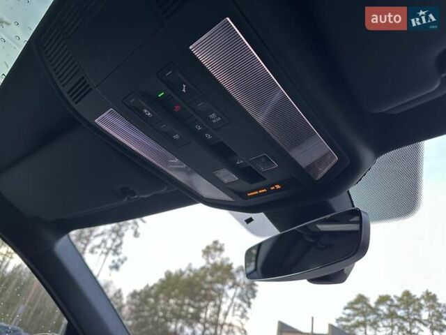 Черный Фольксваген Туарег, объемом двигателя 2.97 л и пробегом 264 тыс. км за 44000 $, фото 39 на Automoto.ua