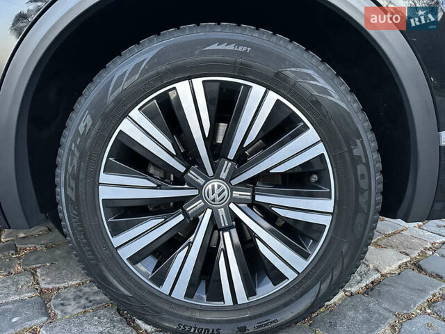 Черный Фольксваген Туарег, объемом двигателя 3 л и пробегом 229 тыс. км за 39999 $, фото 20 на Automoto.ua