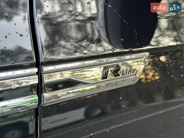 Черный Фольксваген Туарег, объемом двигателя 2.97 л и пробегом 264 тыс. км за 44000 $, фото 82 на Automoto.ua