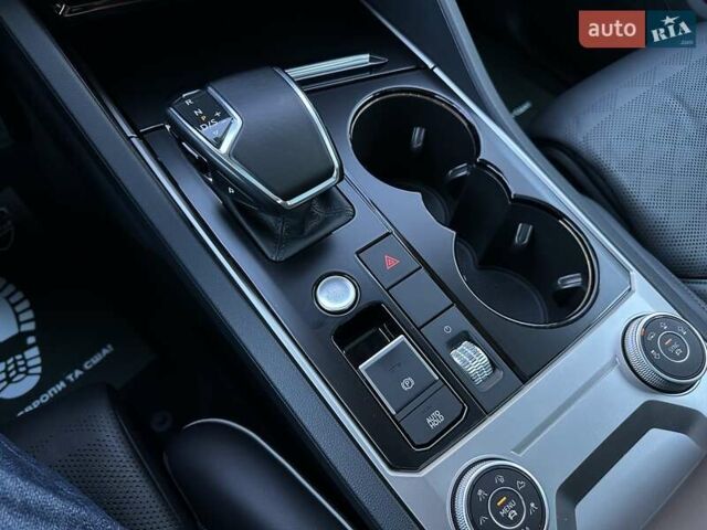 Чорний Фольксваген Туарег, об'ємом двигуна 2.97 л та пробігом 186 тис. км за 41900 $, фото 39 на Automoto.ua