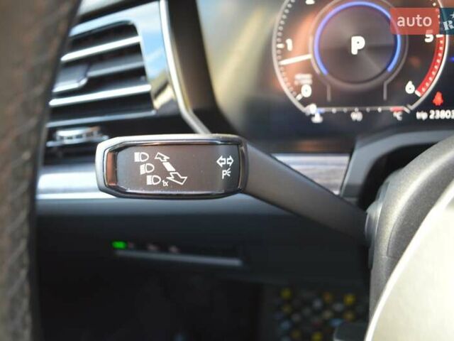 Черный Фольксваген Туарег, объемом двигателя 2.97 л и пробегом 115 тыс. км за 39900 $, фото 21 на Automoto.ua