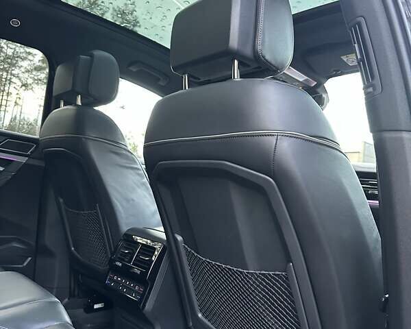 Черный Фольксваген Туарег, объемом двигателя 2.97 л и пробегом 264 тыс. км за 44000 $, фото 65 на Automoto.ua