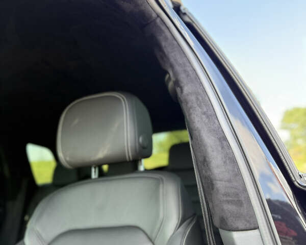 Черный Фольксваген Туарег, объемом двигателя 2.97 л и пробегом 76 тыс. км за 58500 $, фото 13 на Automoto.ua