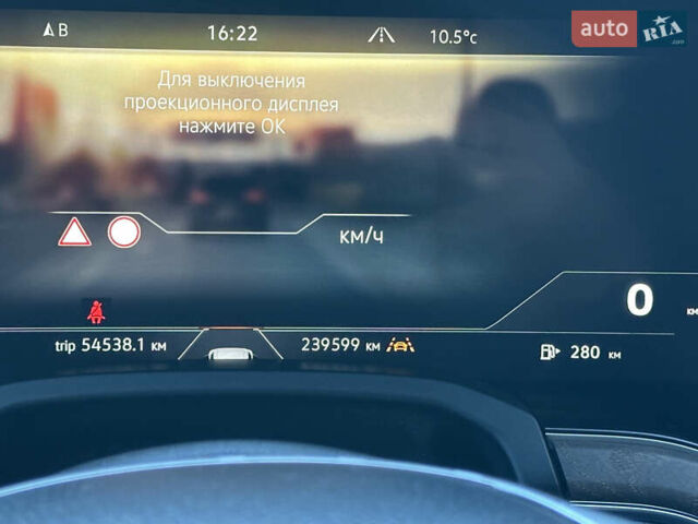 Черный Фольксваген Туарег, объемом двигателя 3 л и пробегом 259 тыс. км за 38999 $, фото 93 на Automoto.ua