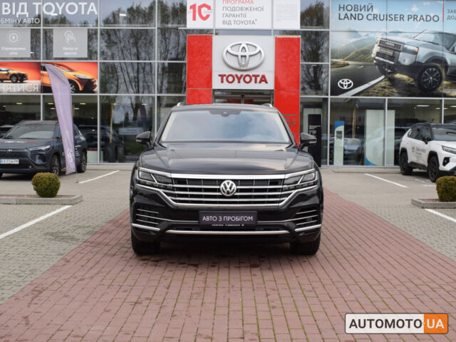 Чорний Фольксваген Туарег, об'ємом двигуна 3 л та пробігом 145 тис. км за 39805 $, фото 4 на Automoto.ua