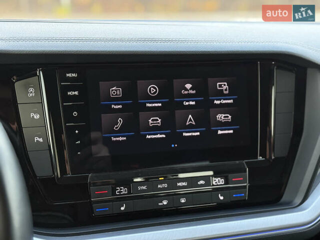 Черный Фольксваген Туарег, объемом двигателя 2.97 л и пробегом 280 тыс. км за 37900 $, фото 20 на Automoto.ua