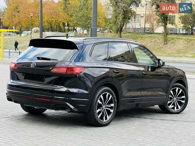 Чорний Фольксваген Туарег, об'ємом двигуна 2.97 л та пробігом 170 тис. км за 41950 $, фото 18 на Automoto.ua