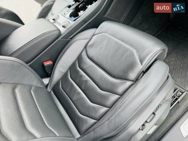 Чорний Фольксваген Туарег, об'ємом двигуна 2.97 л та пробігом 170 тис. км за 41950 $, фото 36 на Automoto.ua