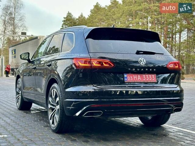 Черный Фольксваген Туарег, объемом двигателя 2.97 л и пробегом 264 тыс. км за 44000 $, фото 18 на Automoto.ua