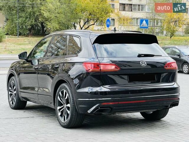 Чорний Фольксваген Туарег, об'ємом двигуна 2.97 л та пробігом 170 тис. км за 41950 $, фото 7 на Automoto.ua