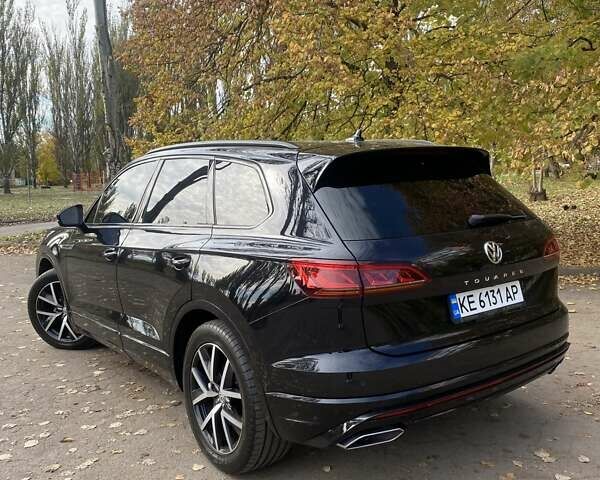Черный Фольксваген Туарег, объемом двигателя 2.97 л и пробегом 231 тыс. км за 45500 $, фото 10 на Automoto.ua
