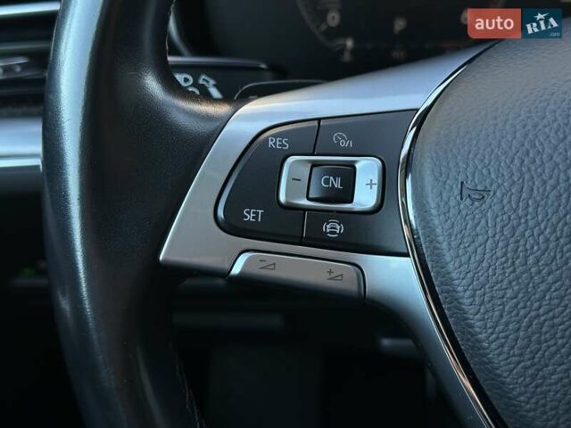 Чорний Фольксваген Туарег, об'ємом двигуна 2.97 л та пробігом 186 тис. км за 41900 $, фото 40 на Automoto.ua