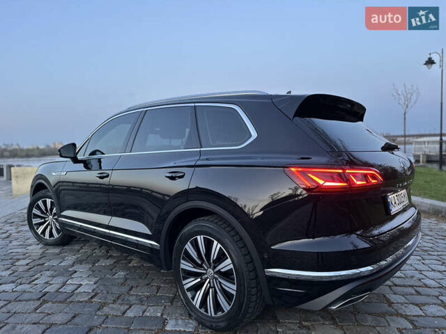 Черный Фольксваген Туарег, объемом двигателя 3 л и пробегом 229 тыс. км за 39999 $, фото 16 на Automoto.ua