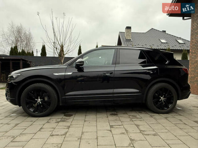 Черный Фольксваген Туарег, объемом двигателя 2.97 л и пробегом 135 тыс. км за 45500 $, фото 9 на Automoto.ua