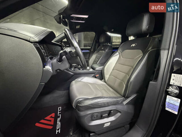 Черный Фольксваген Туарег, объемом двигателя 2.97 л и пробегом 172 тыс. км за 50500 $, фото 18 на Automoto.ua