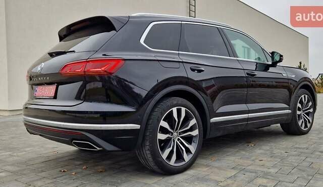 Черный Фольксваген Туарег, объемом двигателя 3 л и пробегом 189 тыс. км за 42800 $, фото 59 на Automoto.ua