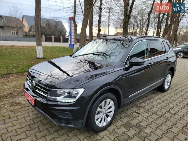 Чорний Фольксваген Туарег, об'ємом двигуна 2 л та пробігом 83 тис. км за 18900 $, фото 3 на Automoto.ua