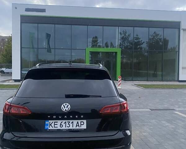 Черный Фольксваген Туарег, объемом двигателя 2.97 л и пробегом 231 тыс. км за 45500 $, фото 13 на Automoto.ua