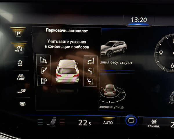 Черный Фольксваген Туарег, объемом двигателя 2.97 л и пробегом 154 тыс. км за 46000 $, фото 8 на Automoto.ua