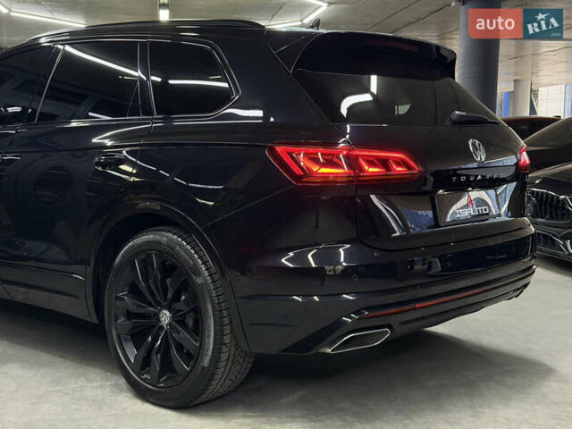 Черный Фольксваген Туарег, объемом двигателя 2.97 л и пробегом 172 тыс. км за 50500 $, фото 12 на Automoto.ua