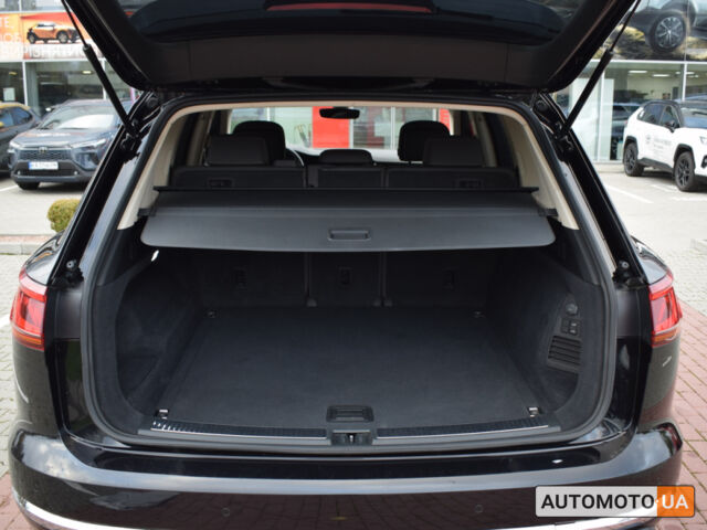 Чорний Фольксваген Туарег, об'ємом двигуна 3 л та пробігом 145 тис. км за 39805 $, фото 9 на Automoto.ua