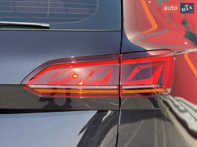 Чорний Фольксваген Туарег, об'ємом двигуна 2.97 л та пробігом 206 тис. км за 45000 $, фото 16 на Automoto.ua