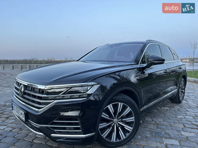 Черный Фольксваген Туарег, объемом двигателя 3 л и пробегом 229 тыс. км за 39999 $, фото 5 на Automoto.ua