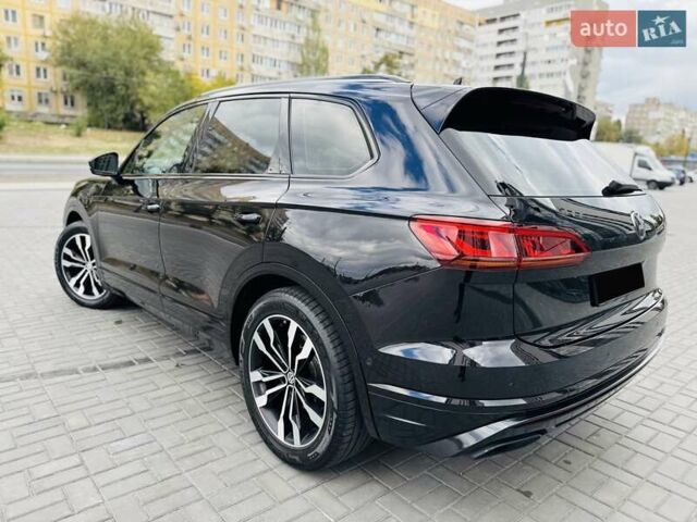 Чорний Фольксваген Туарег, об'ємом двигуна 2.97 л та пробігом 170 тис. км за 41950 $, фото 31 на Automoto.ua