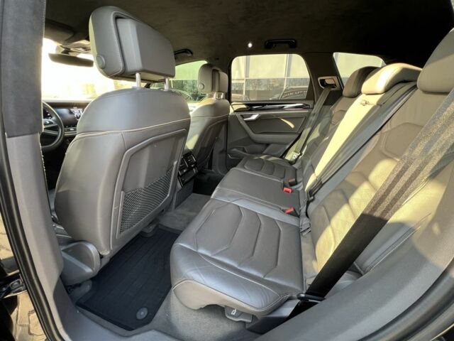 Черный Фольксваген Туарег, объемом двигателя 3 л и пробегом 194 тыс. км за 40500 $, фото 11 на Automoto.ua