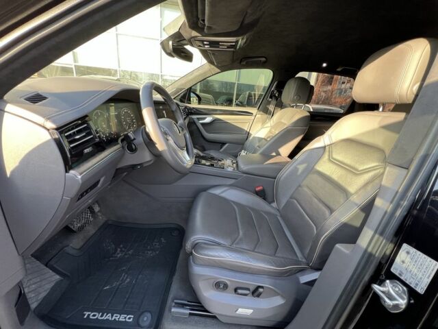 Черный Фольксваген Туарег, объемом двигателя 3 л и пробегом 194 тыс. км за 40500 $, фото 9 на Automoto.ua