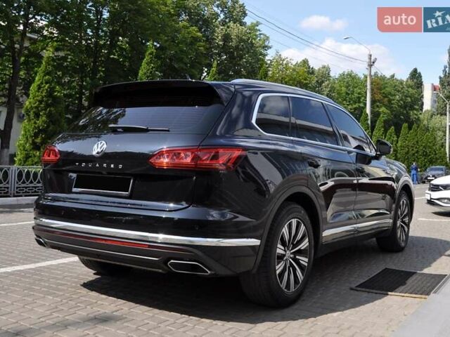 Черный Фольксваген Туарег, объемом двигателя 2.97 л и пробегом 138 тыс. км за 46400 $, фото 9 на Automoto.ua
