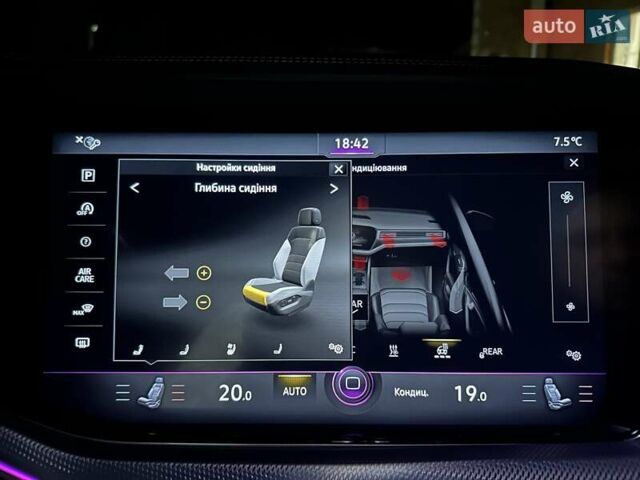 Черный Фольксваген Туарег, объемом двигателя 2.97 л и пробегом 264 тыс. км за 44000 $, фото 98 на Automoto.ua